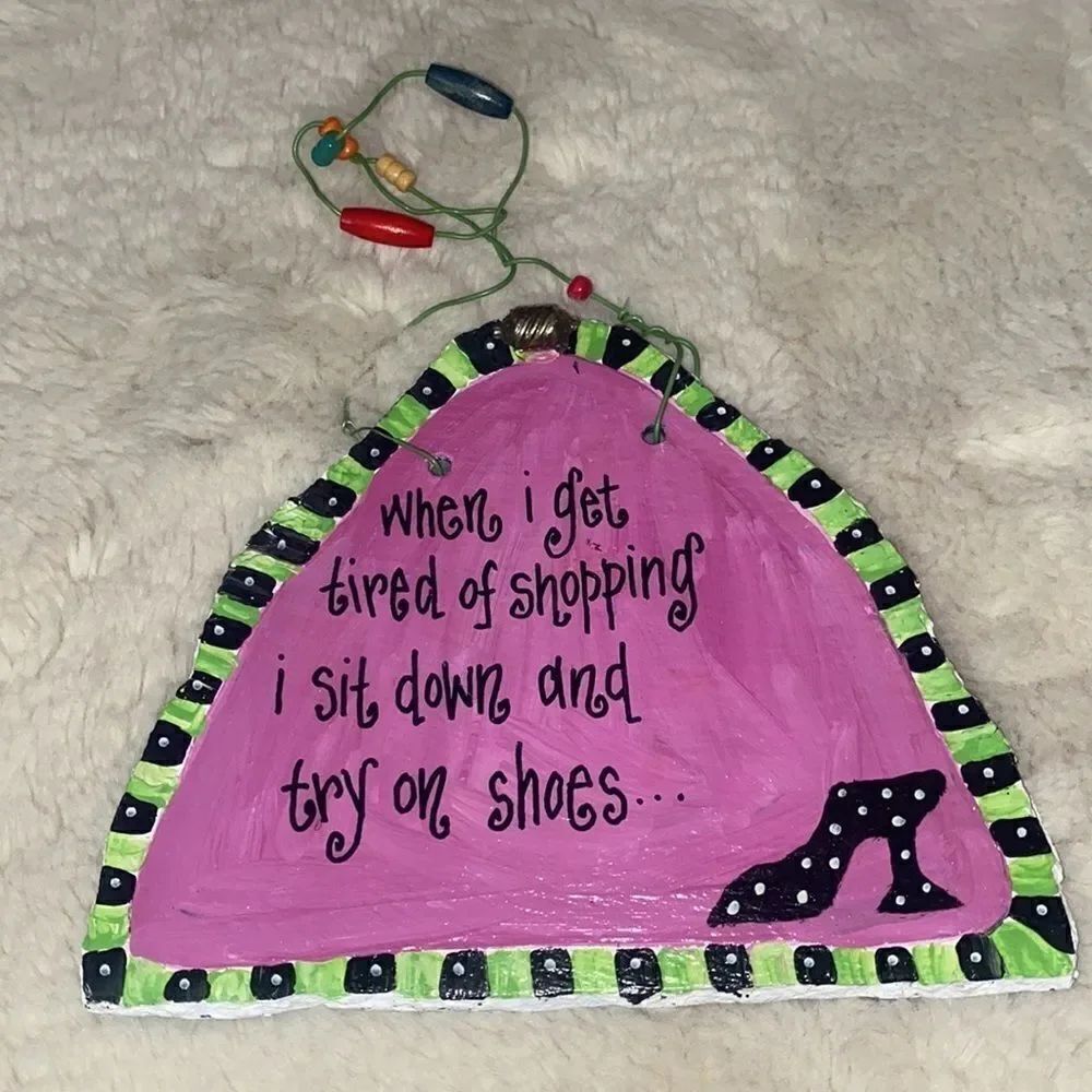 Deb Peter’s 👠Hand Painted Slate “Try on Shoes” - Picture 2 of 4